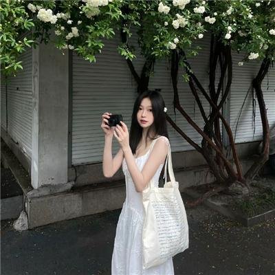水畔