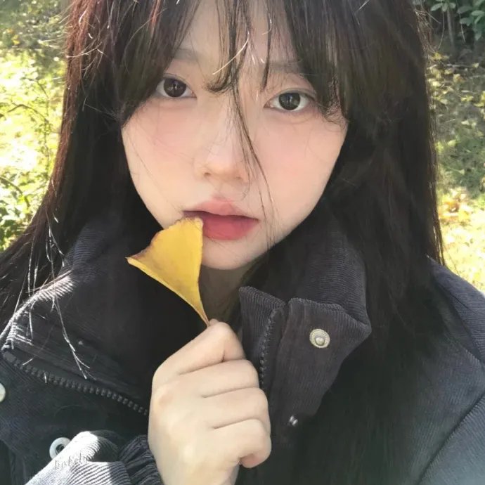 诺娜和埃斯特